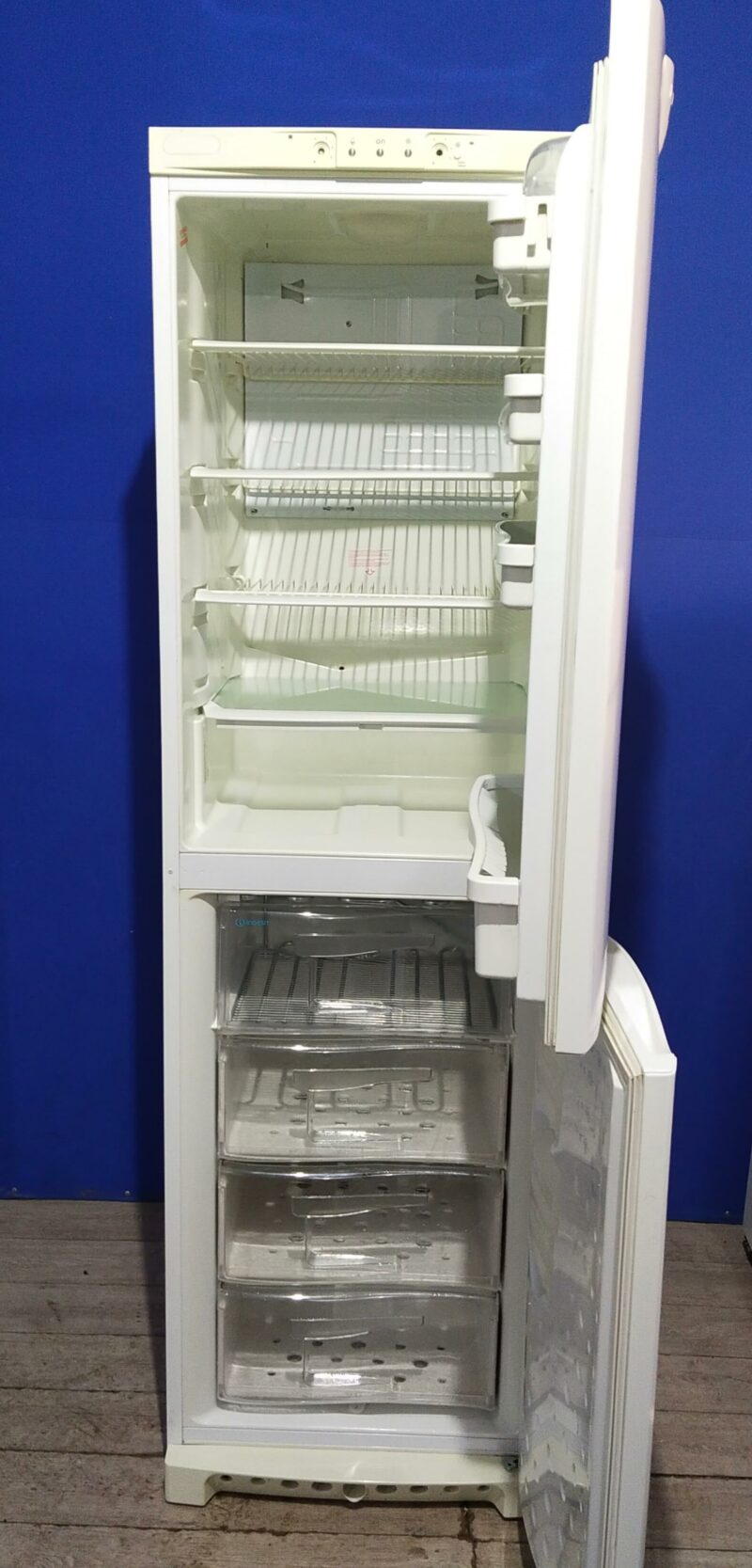 Холодильник Indesit | 200см Техно-онлайн Техника бу