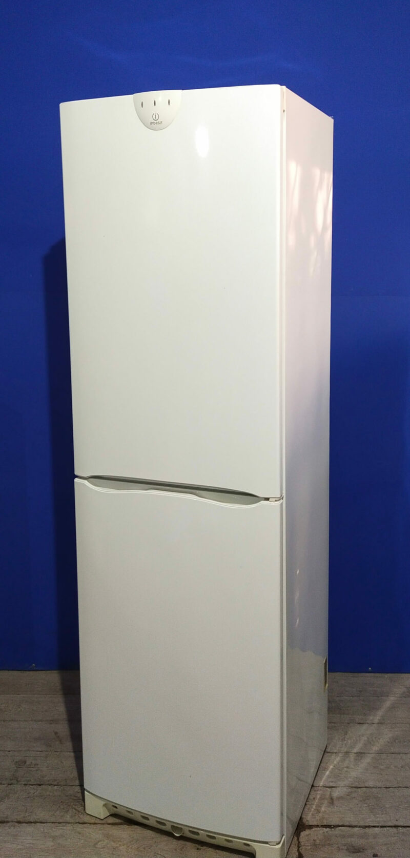 Холодильник Indesit | 200см Техно-онлайн Техника бу