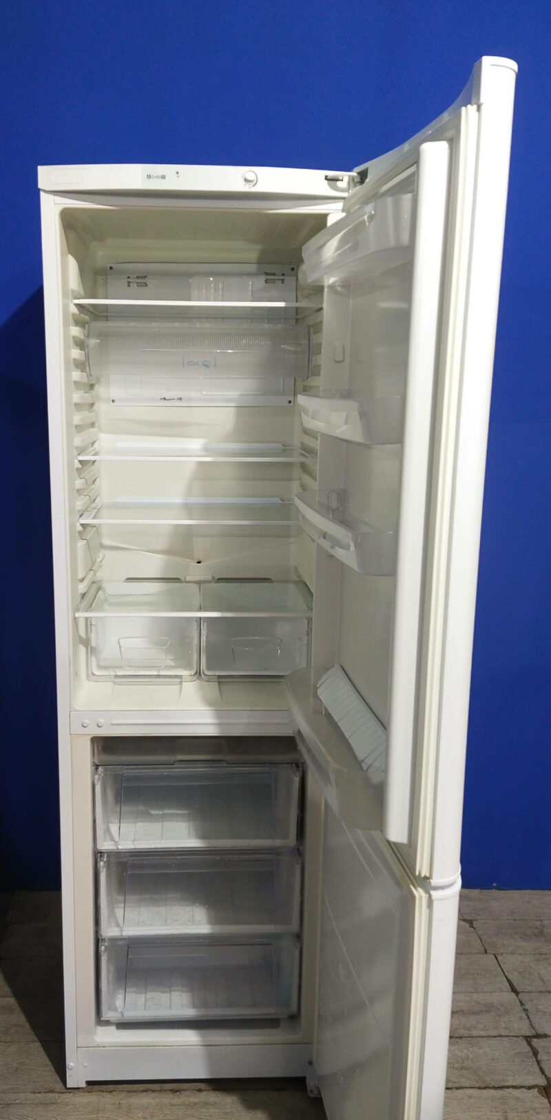 Холодильник Indesit | 195см Техно-онлайн Техника бу