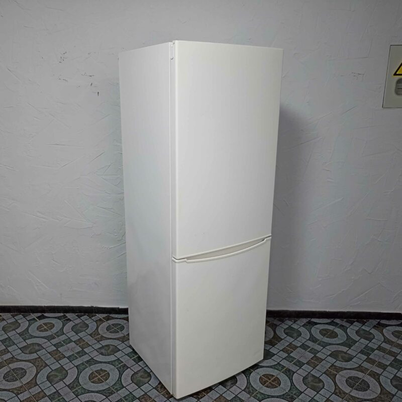 Холодильник Vestel # 16974 Техно-онлайн Vestel