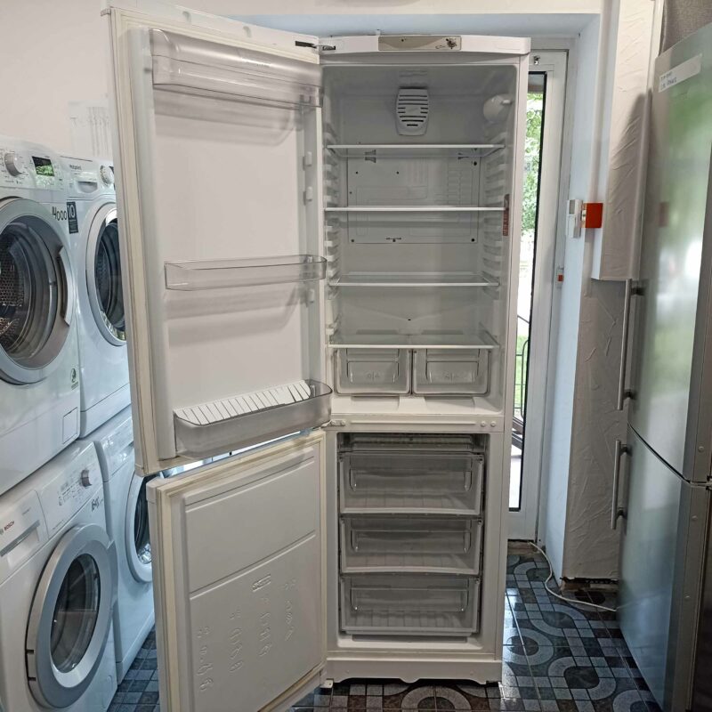 Холодильник Ariston # 17476 Техно-онлайн Ariston
