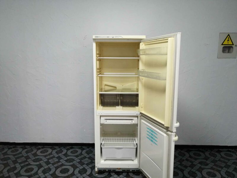 Холодильник Stinol # 18201 Техно-онлайн Stinol