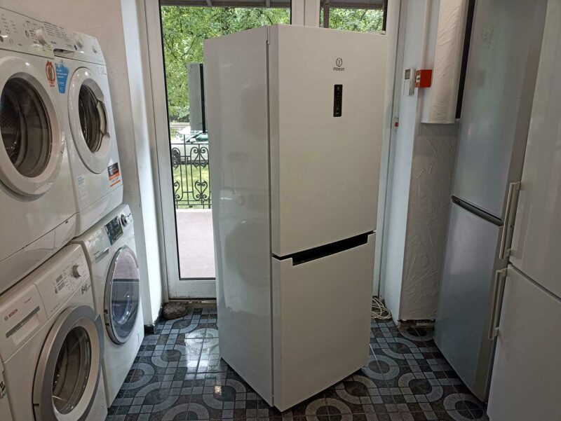 Холодильник Indesit # 17336 Техно-онлайн Indesit