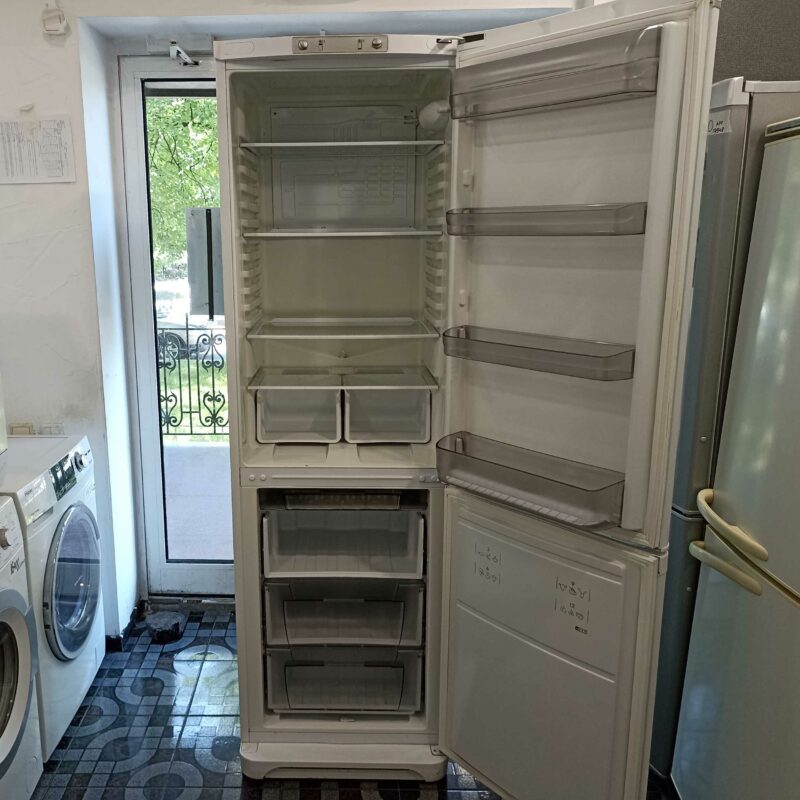 Холодильник Ariston # 17874 Техно-онлайн Ariston