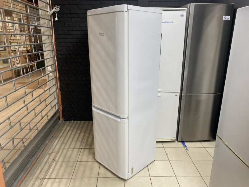 Холодильник Ariston # 17800 Техно-онлайн Ariston