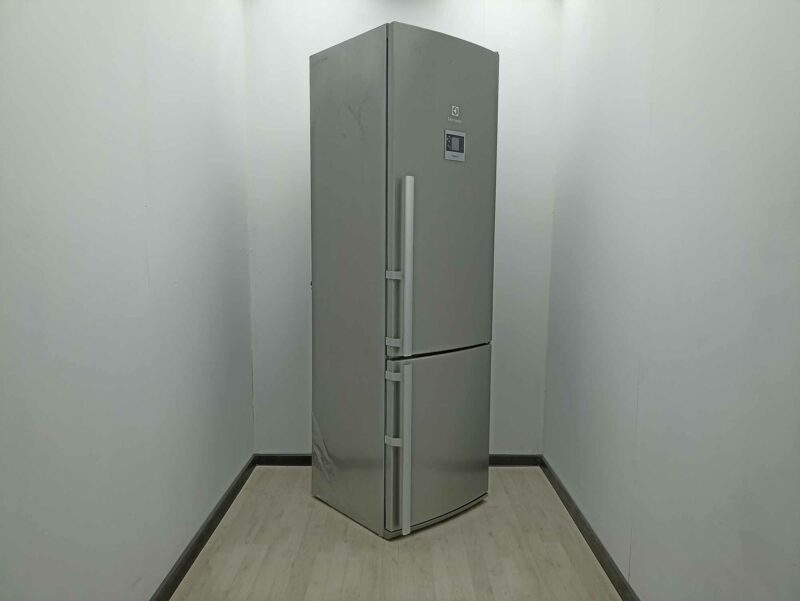 Холодильник Electrolux # 18282 Техно-онлайн Electrolux