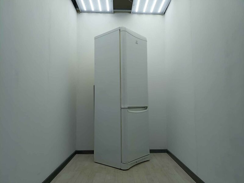 Холодильник Indesit # 18633 Техно-онлайн Indesit