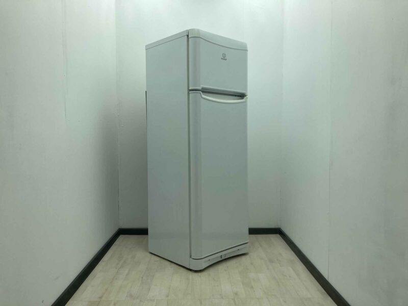 Холодильник Indesit # 18759 Техно-онлайн Indesit