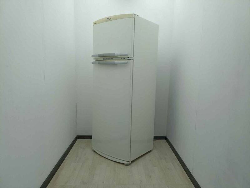 Холодильник Whirlpool # 18738 Техно-онлайн Whirpool