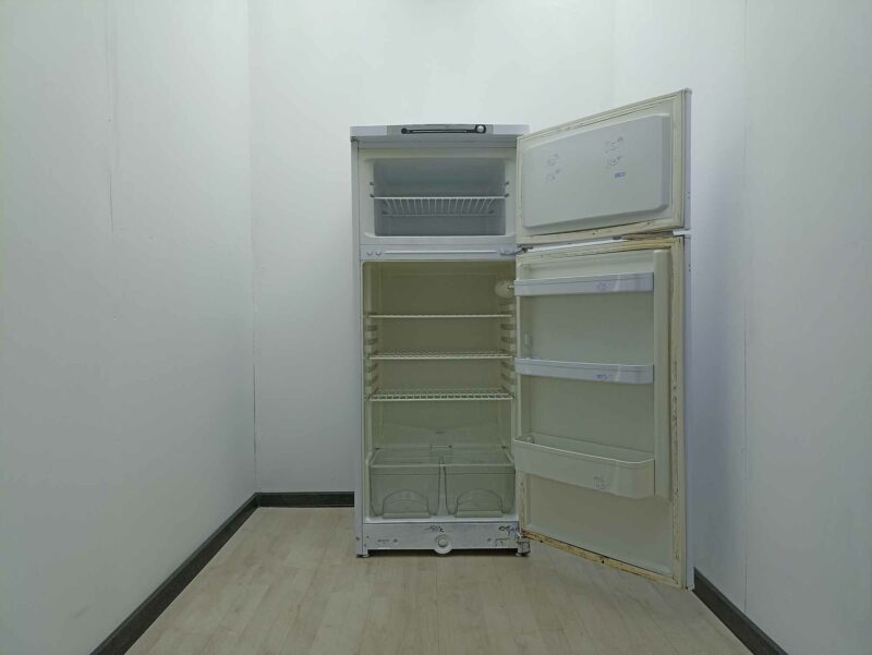 Холодильник Indesit # 18595 Техно-онлайн Indesit