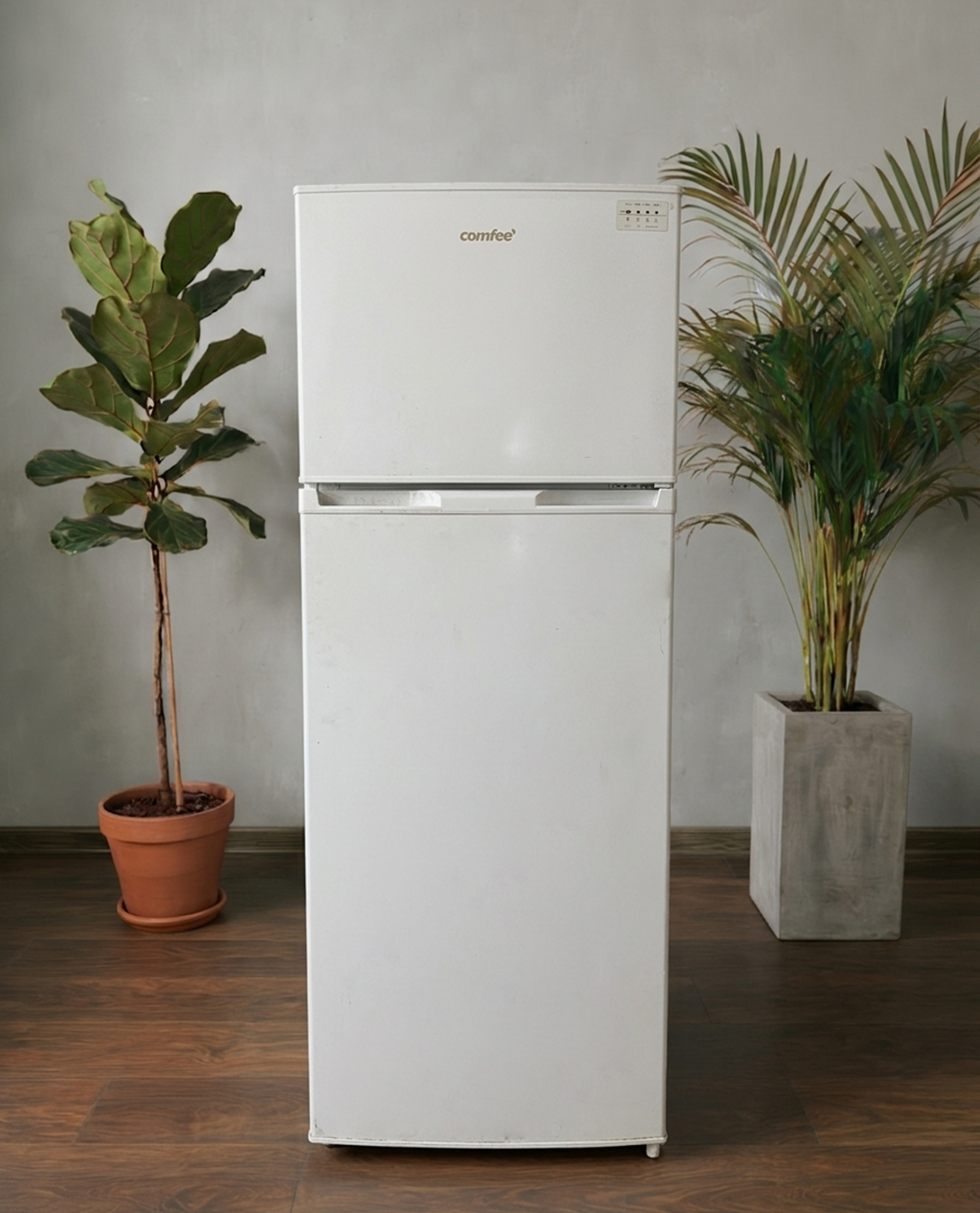 1kumfr1kumfr1kum (1) 43 Холодильник Comfee — изображение 1